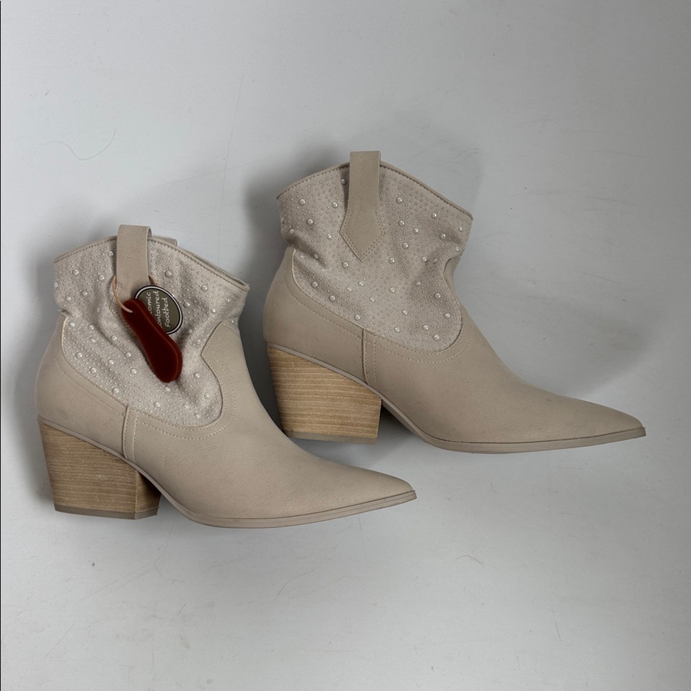 NWT MIA Lauanne Cream Western Boots Size 10 - Picture 2 of 9